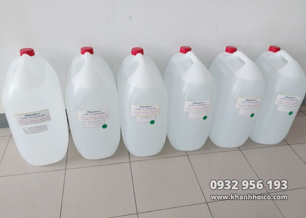 Nước cất y tế